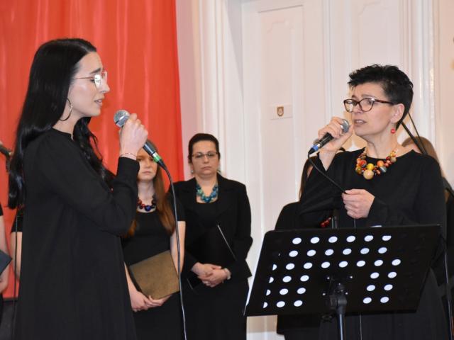 Solistki Katarzyna Kaczmarek i Barbara Woźniak
